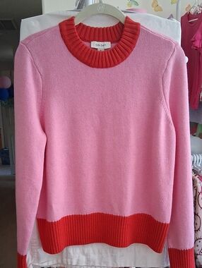 On 34th Street By Macys Pink and Red Crewneck Sweater For Youth Size M(12-14)